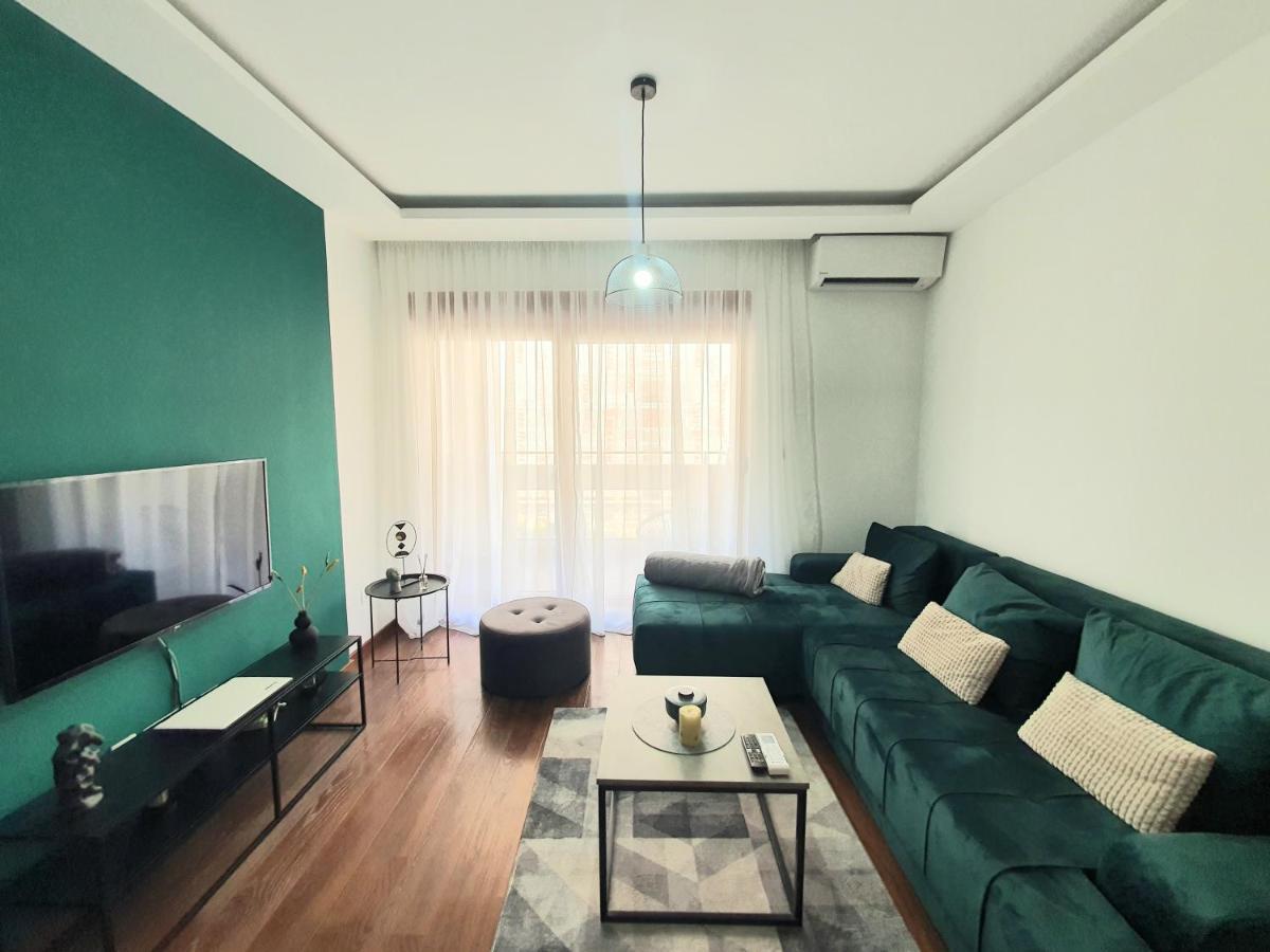Apartman Ana Lux 波德戈里察 外观 照片