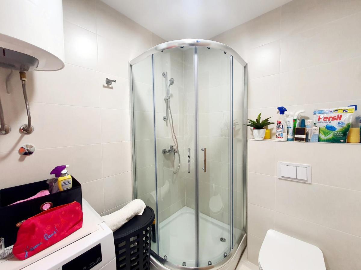 Apartman Ana Lux 波德戈里察 外观 照片